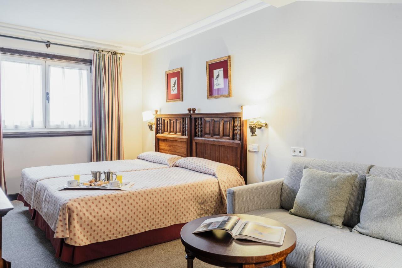 Parador De Ferrol Luaran gambar
