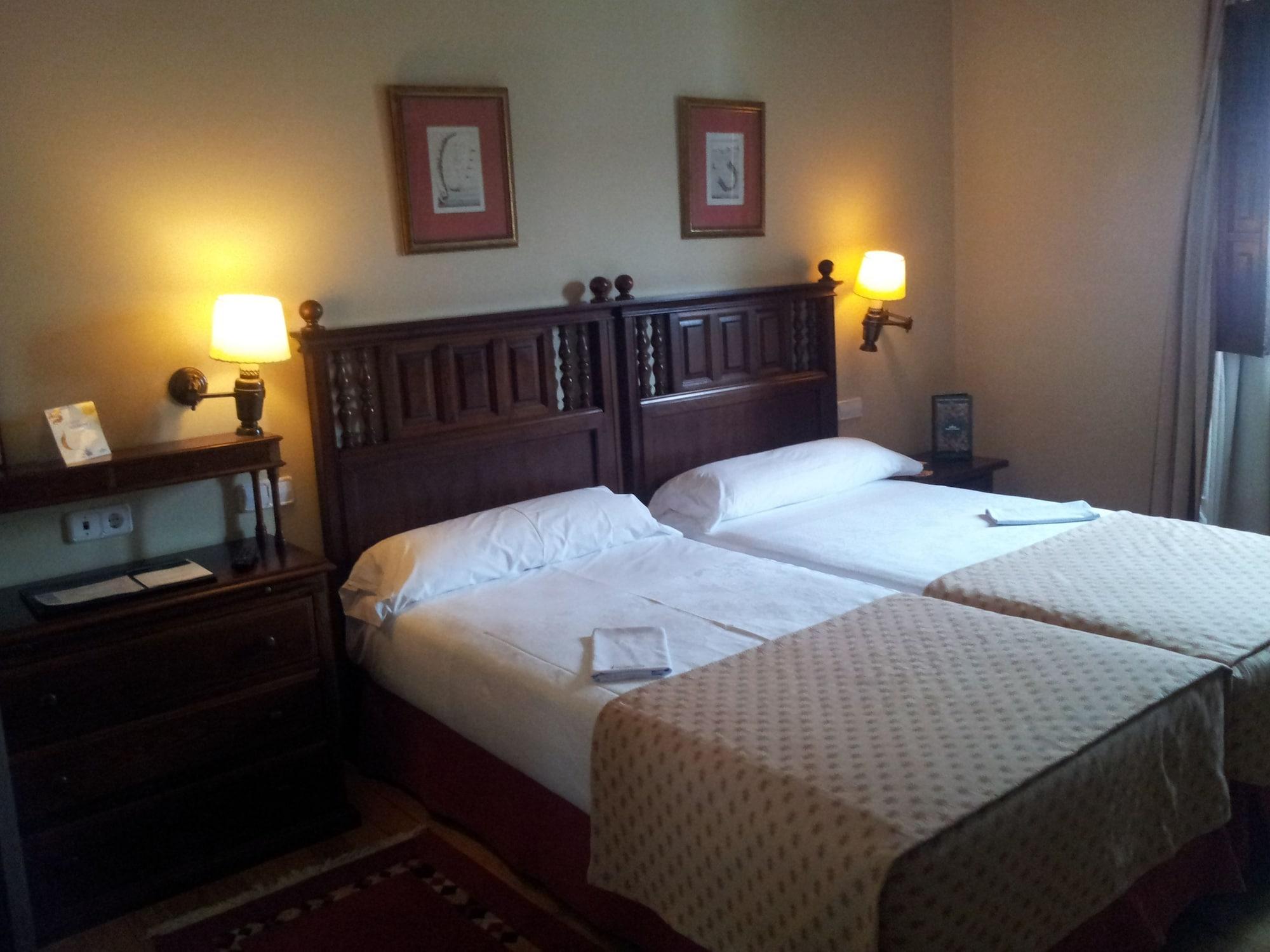 Parador De Ferrol Luaran gambar