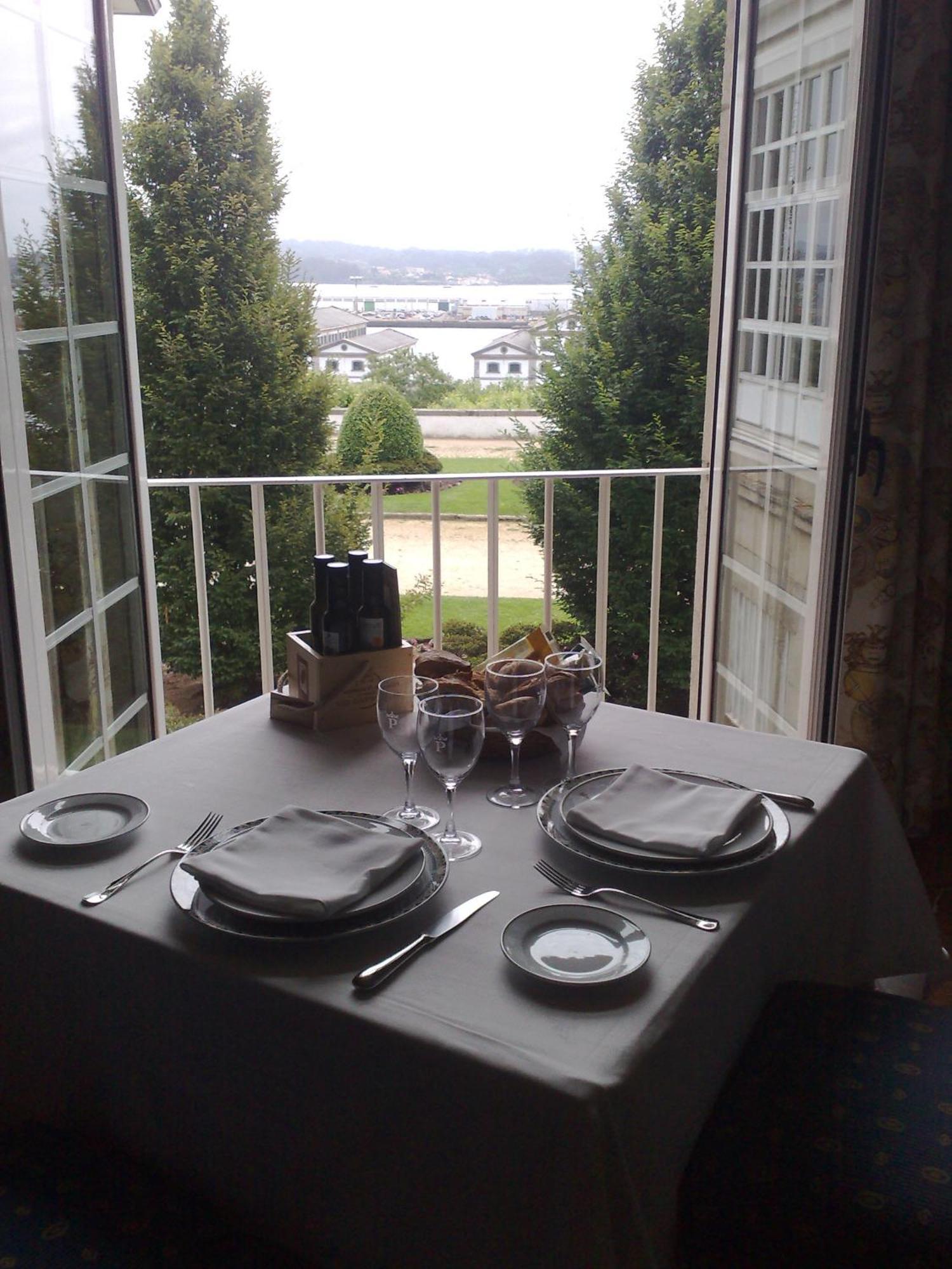 Parador De Ferrol Luaran gambar