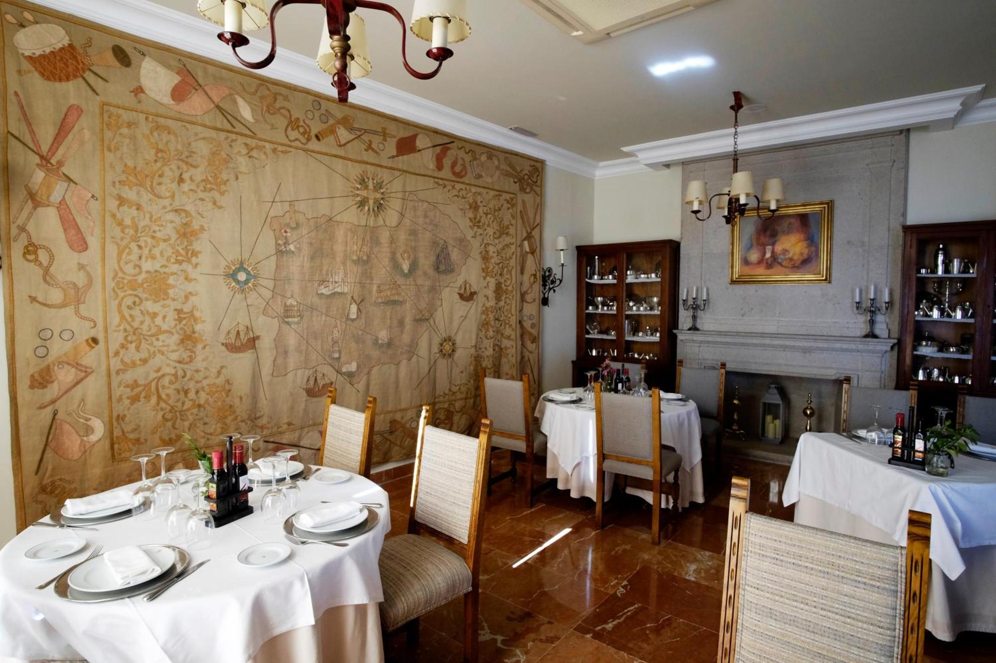 Parador De Ferrol Luaran gambar