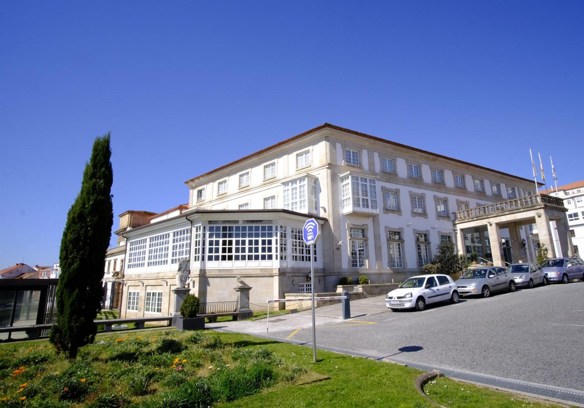 Parador De Ferrol Luaran gambar