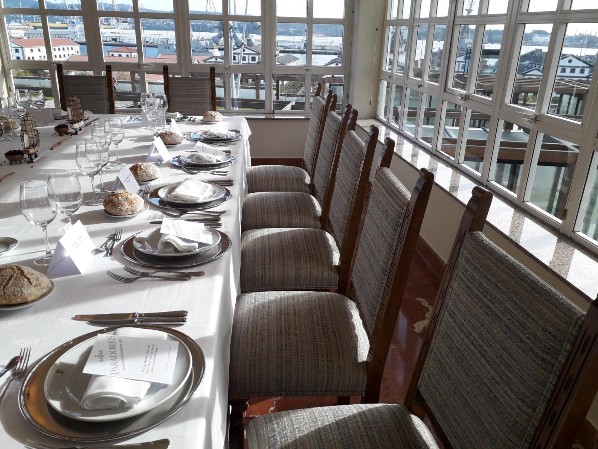 Parador De Ferrol Luaran gambar